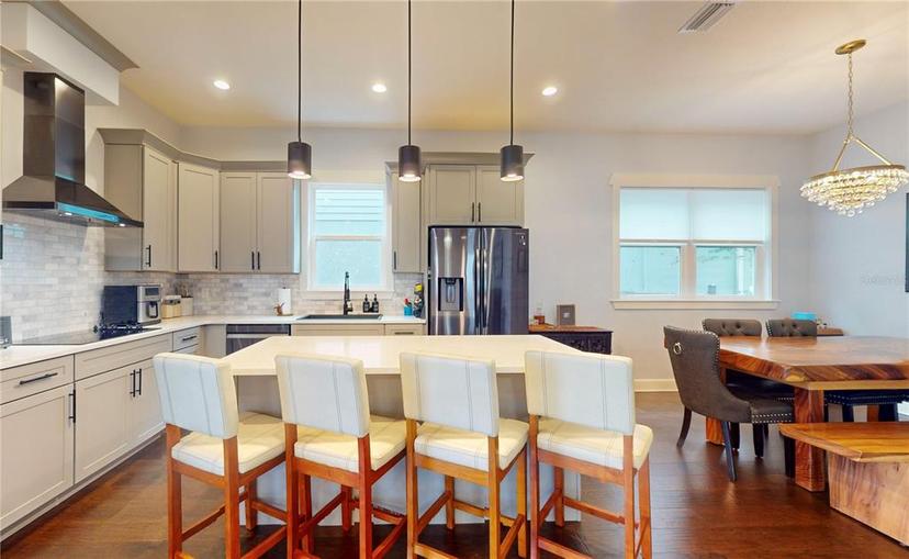 Picture of 3307 W Wisconsin Avenue, Tampa FL 33611