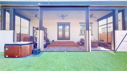 Picture of 3307 W Wisconsin Avenue, Tampa, FL 33611