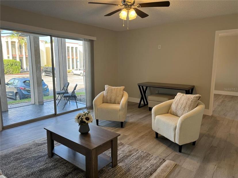 Picture of 544 Orange Drive Unit 10, Altamonte Springs FL 32701