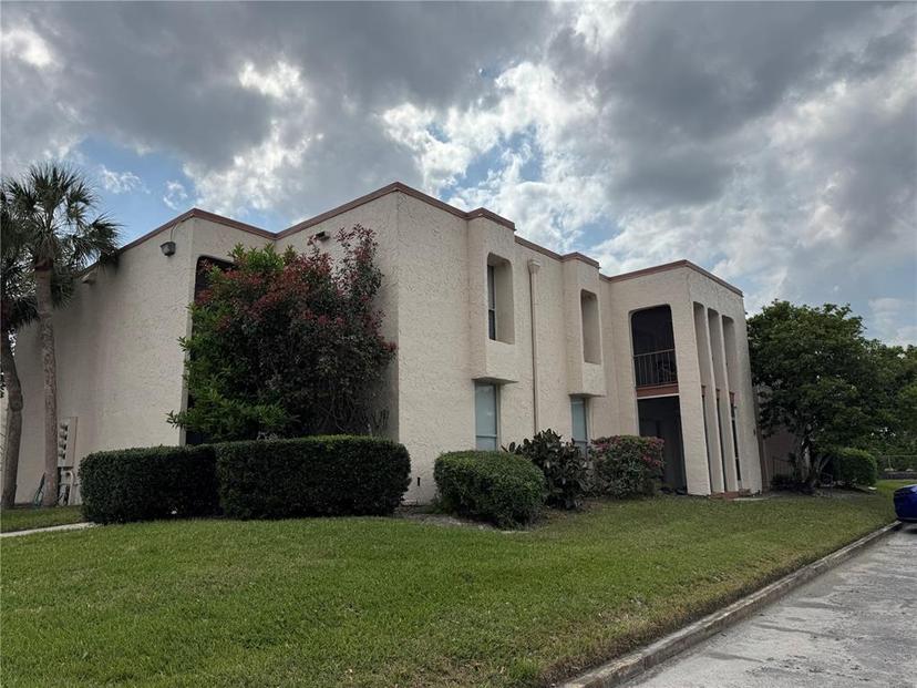 Picture of 544 Orange Drive Unit 10, Altamonte Springs FL 32701