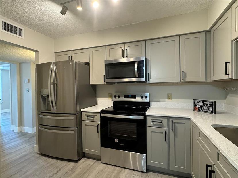 Picture of 544 Orange Drive Unit 10, Altamonte Springs FL 32701