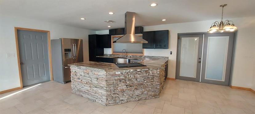Picture of 35 N Lakeshore Drive, Lake Wales FL 33859