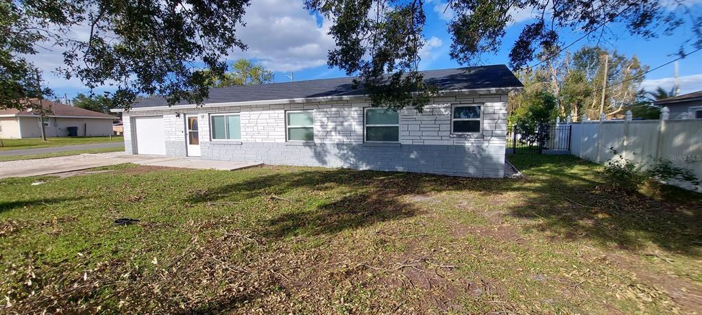 Picture of 35 N Lakeshore Drive, Lake Wales, FL 33859