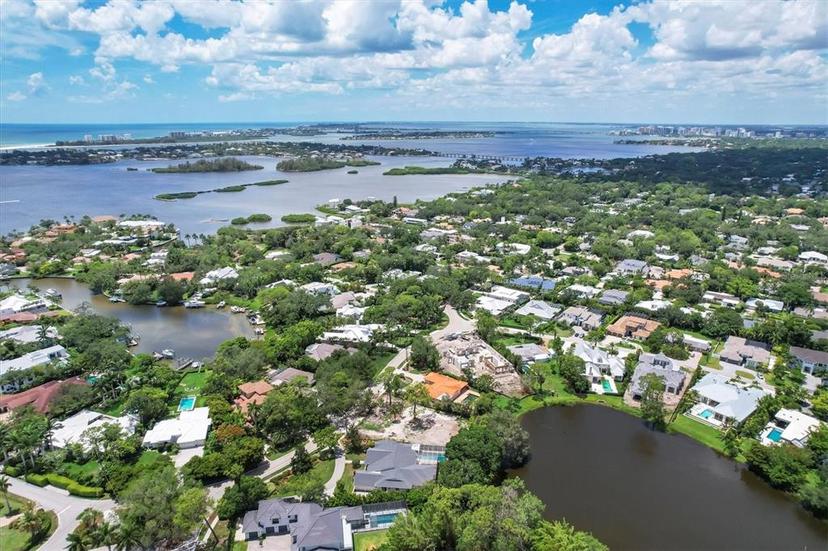 Picture of 4431 Camino Real, Sarasota FL 34231