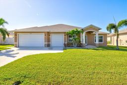 Picture of 15912 Melport Circle, Port Charlotte, FL 33981