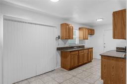 Picture of 2319 Continental Boulevard, Orlando, FL 32808