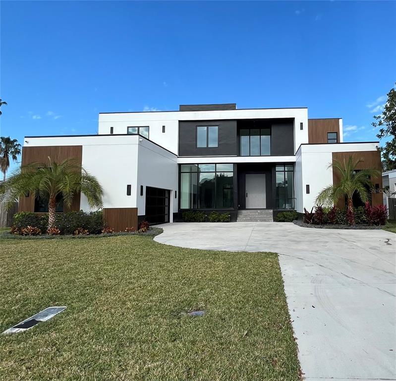 Picture of 1076 Snell Isle Boulevard Ne, St Petersburg, FL 33704