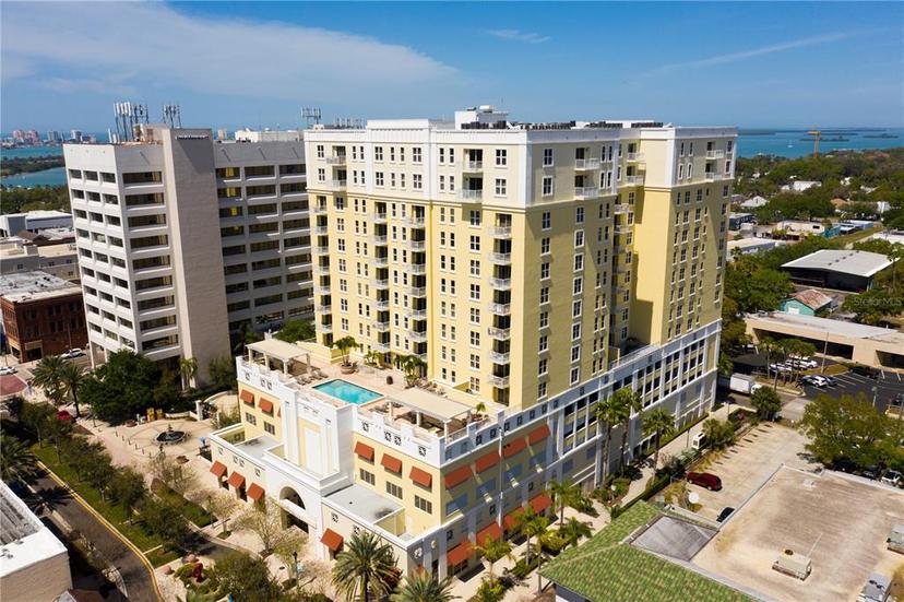 Picture of 628 Cleveland Street Unit 1211, Clearwater FL 33755