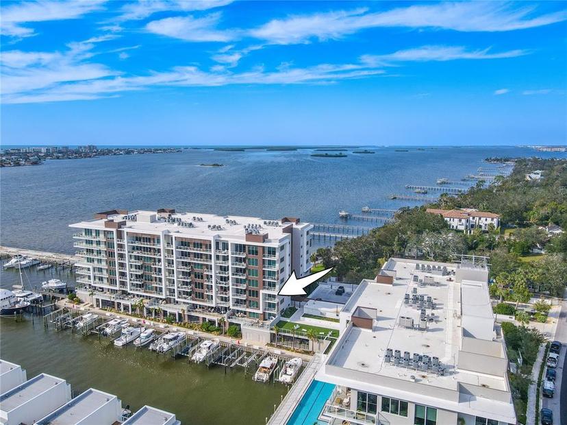 Picture of 920 N Osceola Avenue Unit 401, Clearwater FL 33755
