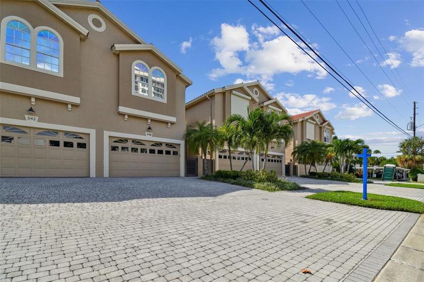 Picture of 348 Larboard Way, Clearwater FL 33767