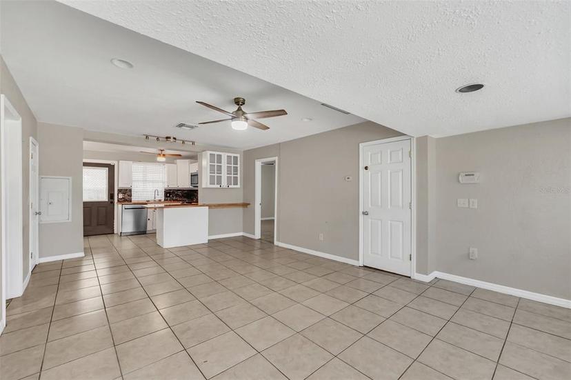 Picture of 1701 Minnesota Avenue, Saint Cloud FL 34769