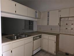 Picture of 706 Golden Sunshine Circle, Orlando, FL 32807