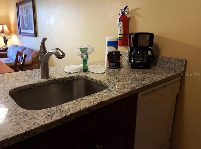 Picture of 6337 Parc Corniche Drive Unit 2106, Orlando FL 32821