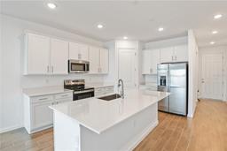 Picture of 2107 Riley Avenue, Eagle Lake, FL 33839