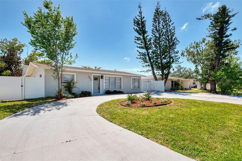 Picture of 1012 Myrtle Avenue, Venice FL 34285