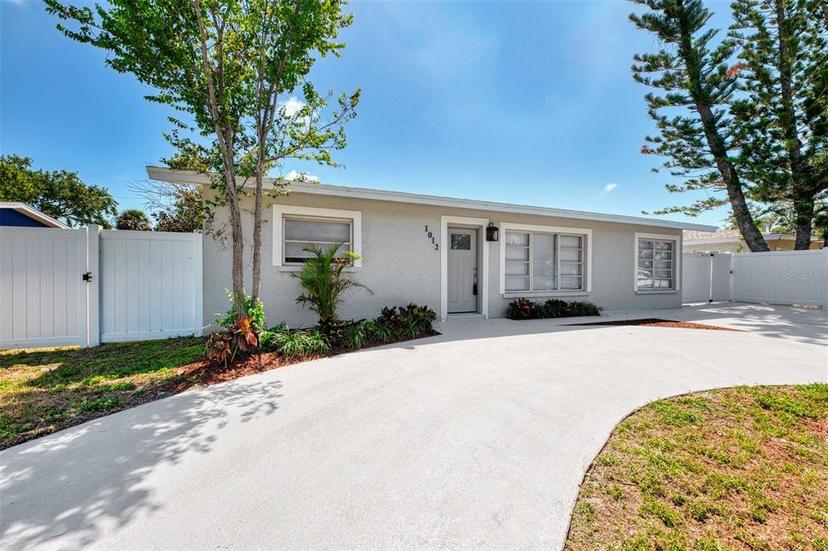 Picture of 1012 Myrtle Avenue, Venice FL 34285