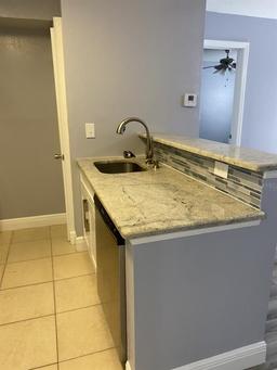 Picture of 5124 Park Central Drive Unit 513, Orlando, FL 32839