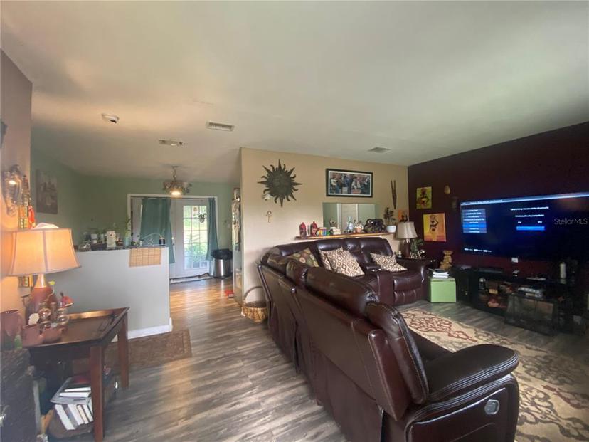 Picture of 1902 State Rd 20, Hawthorne FL 32640