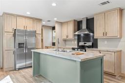 Picture of 1047 Coconut Boulevard, Bunnell, FL 32110