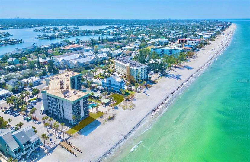 Picture of 2618 Gulf Boulevard Unit 407, Indian Rocks Beach FL 33785