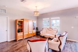 Picture of 802 Highgate Oaks Place, Seffner, FL 33584