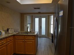 Picture of 13936 Clubhouse Circle Unit 13936, Tampa, FL 33618