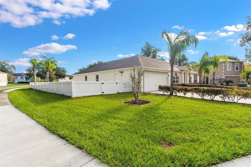 Picture of 1331 Island Trees Ln, Deland FL 32720