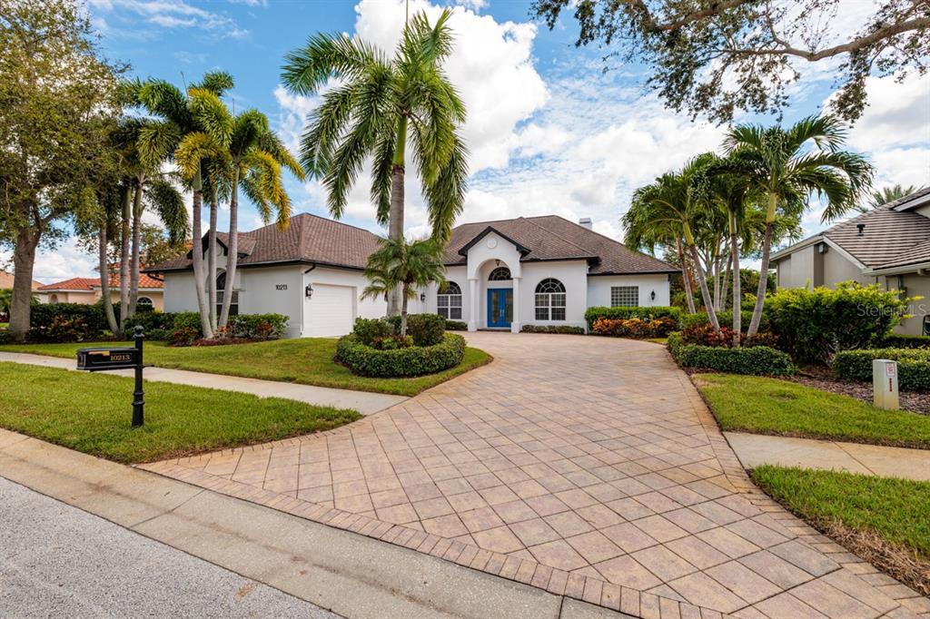 Picture of 10213 Golden Eagle Drive, Largo, FL 33778