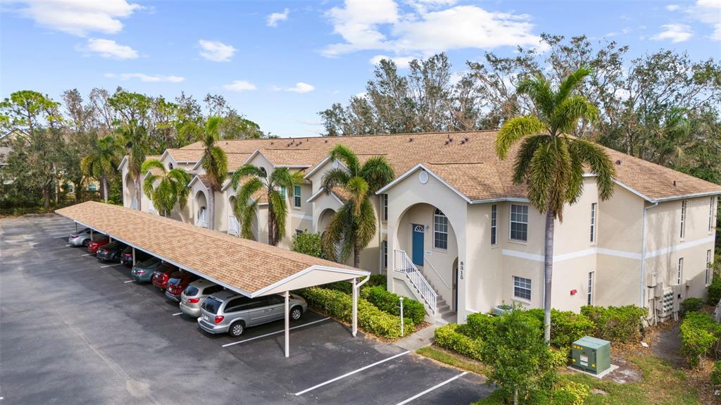 Picture of 8315 Glenrose Way Unit 1414, Sarasota, FL 34238