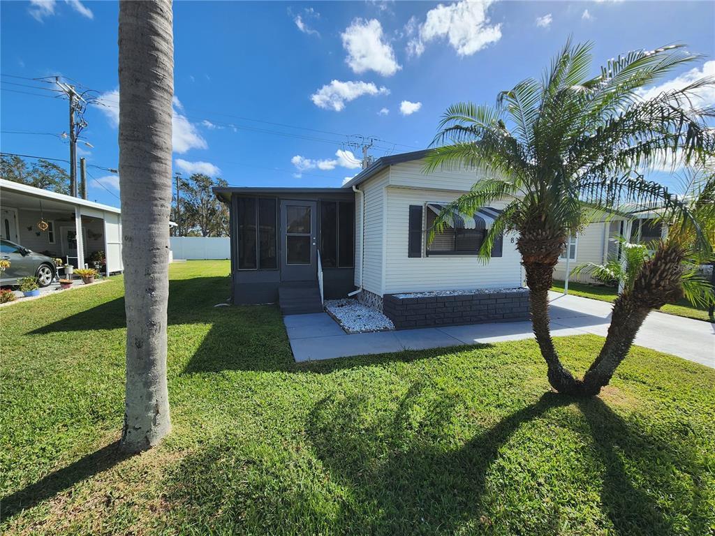 Picture of 808 53Rd Avenue E Unit 8, Bradenton, FL 34203
