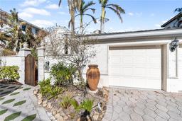 Picture of 8213 Midnight Pass Road, Sarasota, FL 34242