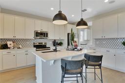 Picture of 4211 Sawtooth Court, Tavares, FL 32778