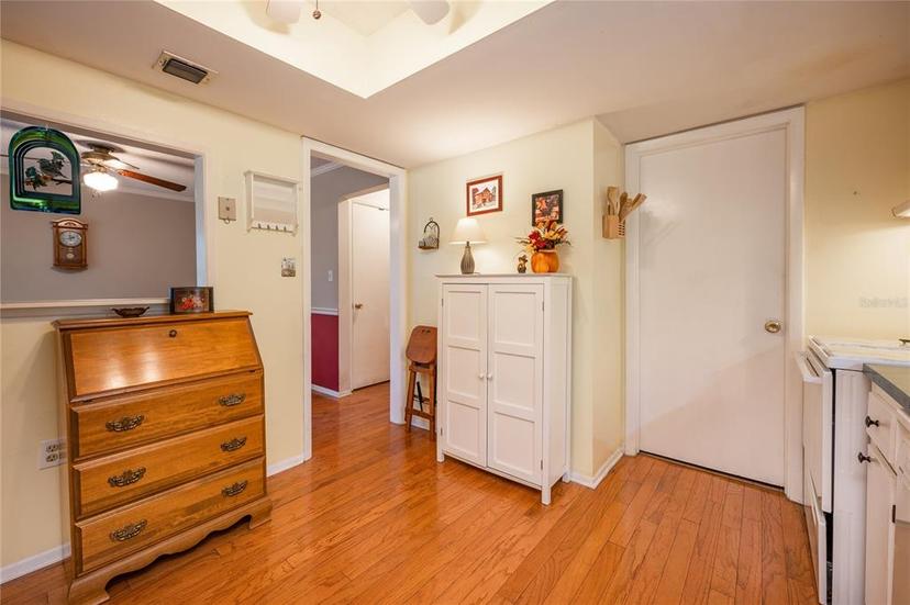 Picture of 172 Lago Vista Boulevard, Casselberry FL 32707