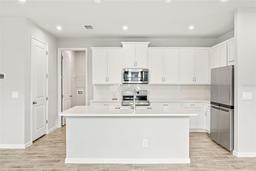 Picture of 6232 Timberdale Avenue, Wesley Chapel, FL 33545