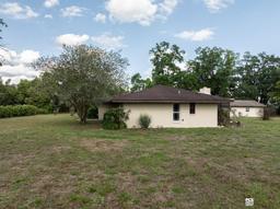 Picture of 11589 NE 36Th Street, Oxford, FL 34484