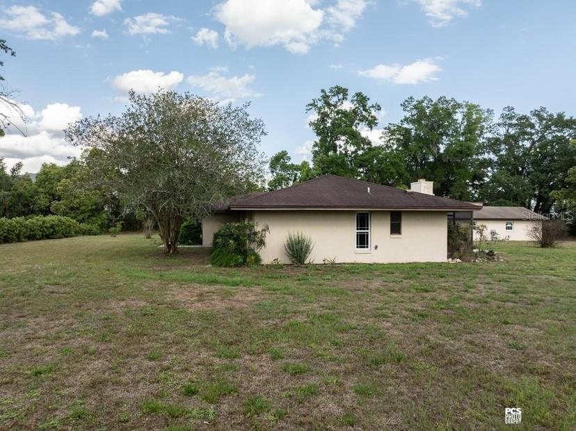 Picture of 11589 NE 36Th Street, Oxford FL 34484