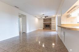 Picture of 11589 NE 36Th Street, Oxford, FL 34484