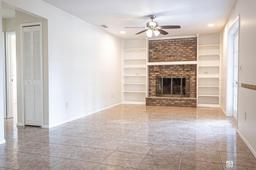 Picture of 11589 NE 36Th Street, Oxford, FL 34484