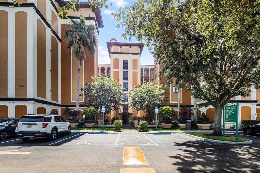 Picture of 12527 Floridays Resort Drive Unit 403-E, Orlando FL 32821