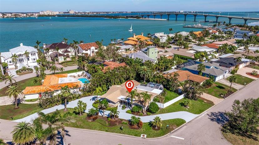 Picture of 165 4Th Avenue N, Tierra Verde FL 33715
