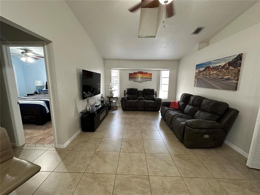 Picture of 20102 Lorenzo Avenue, Port Charlotte FL 33952