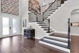 Picture of 6120 Marsh Trail Drive, Odessa, FL 33556