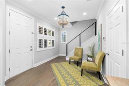 Picture of 5902 Yeats Manor Drive, Tampa, FL 33616