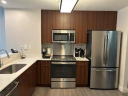 Picture of 14501 Grove Resort Avenue Unit 2608, Winter Garden, FL 34787