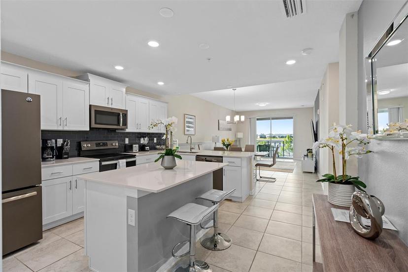 Picture of 3131 Paradox Circle 204 Unit 204, Kissimmee FL 34746