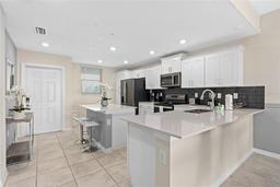 Picture of 3131 Paradox Circle 204 Unit 204, Kissimmee, FL 34746
