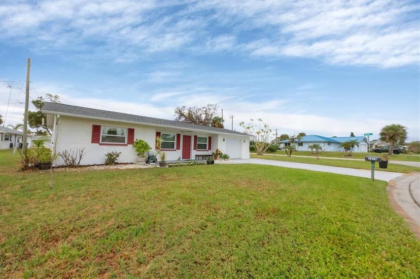 Picture of 1615 Loralin Drive, Englewood FL 34223