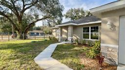 Picture of 9285 SE Highway 42, Summerfield, FL 34491
