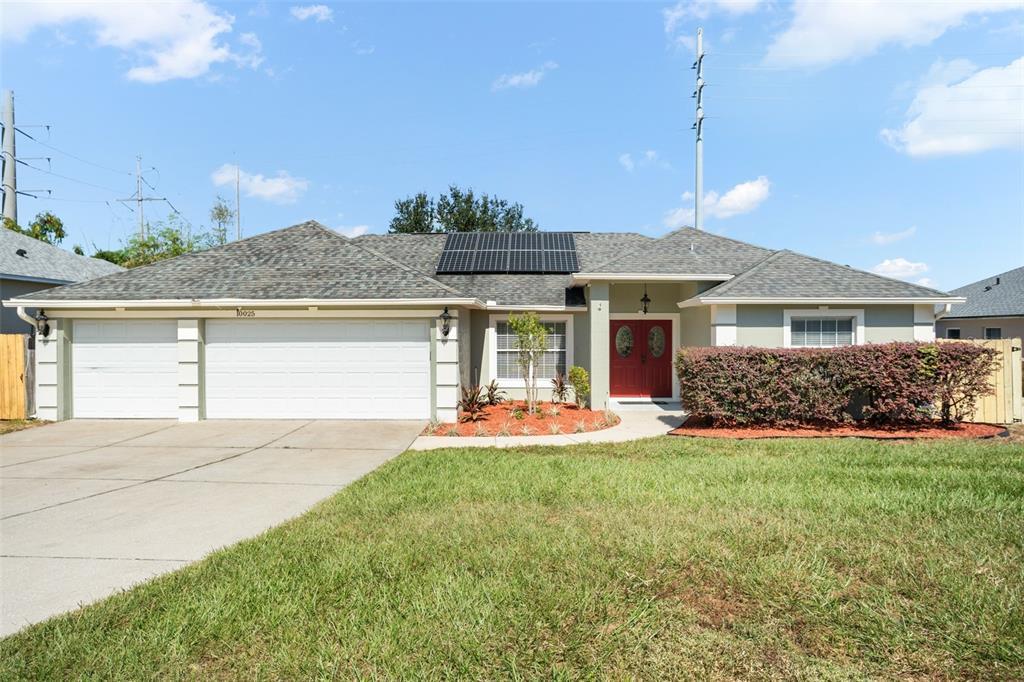 Picture of 10025 Crenshaw Circle, Clermont, FL 34711