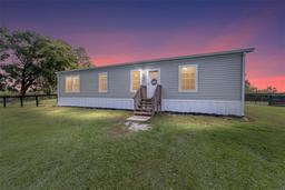 Picture of 4520 NW 95Th Avenue Road, Ocala, FL 34482
